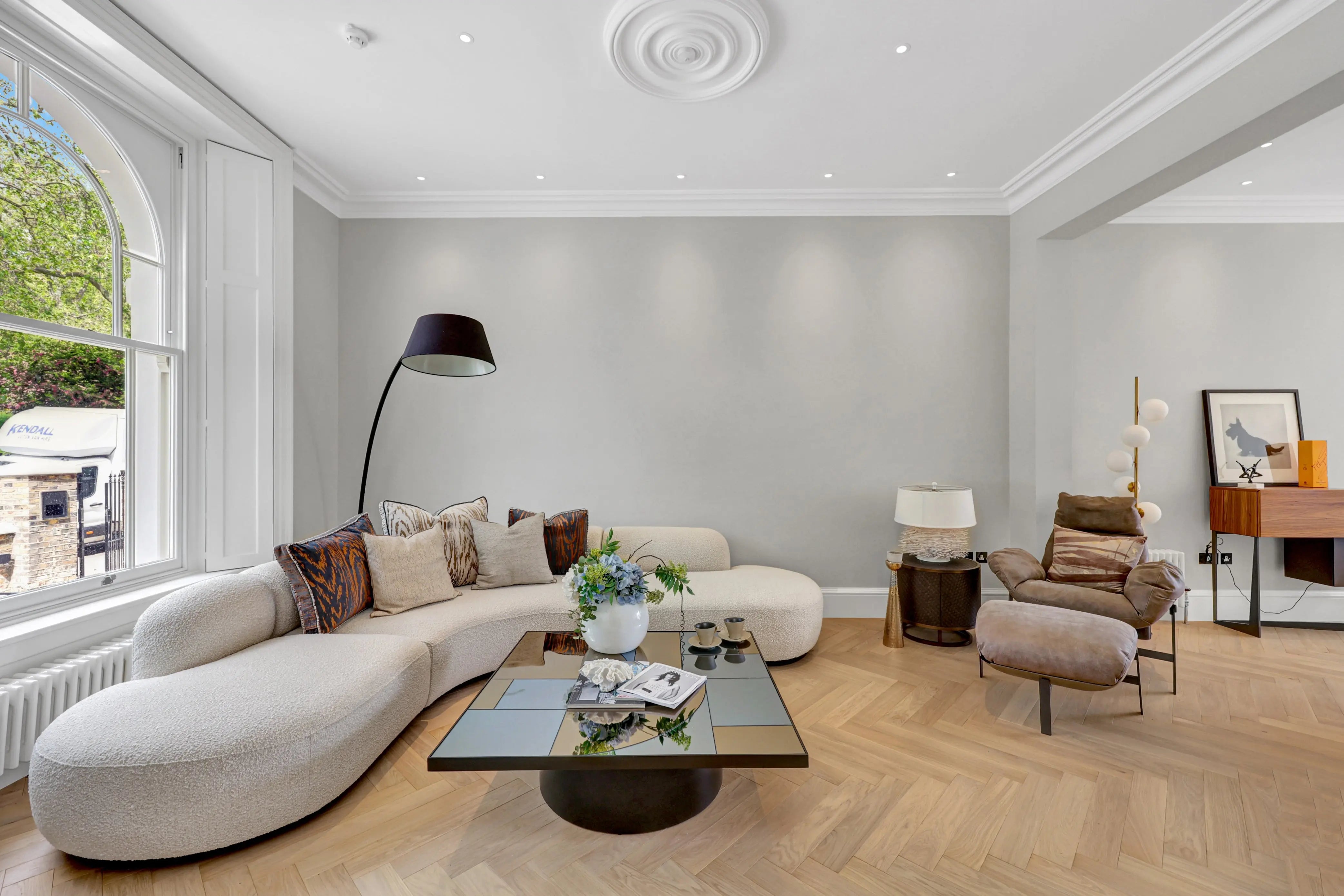 Modern coffee table: Your guide in choosing the perfect coffee table for your living room Indiga Furniture & Interiors