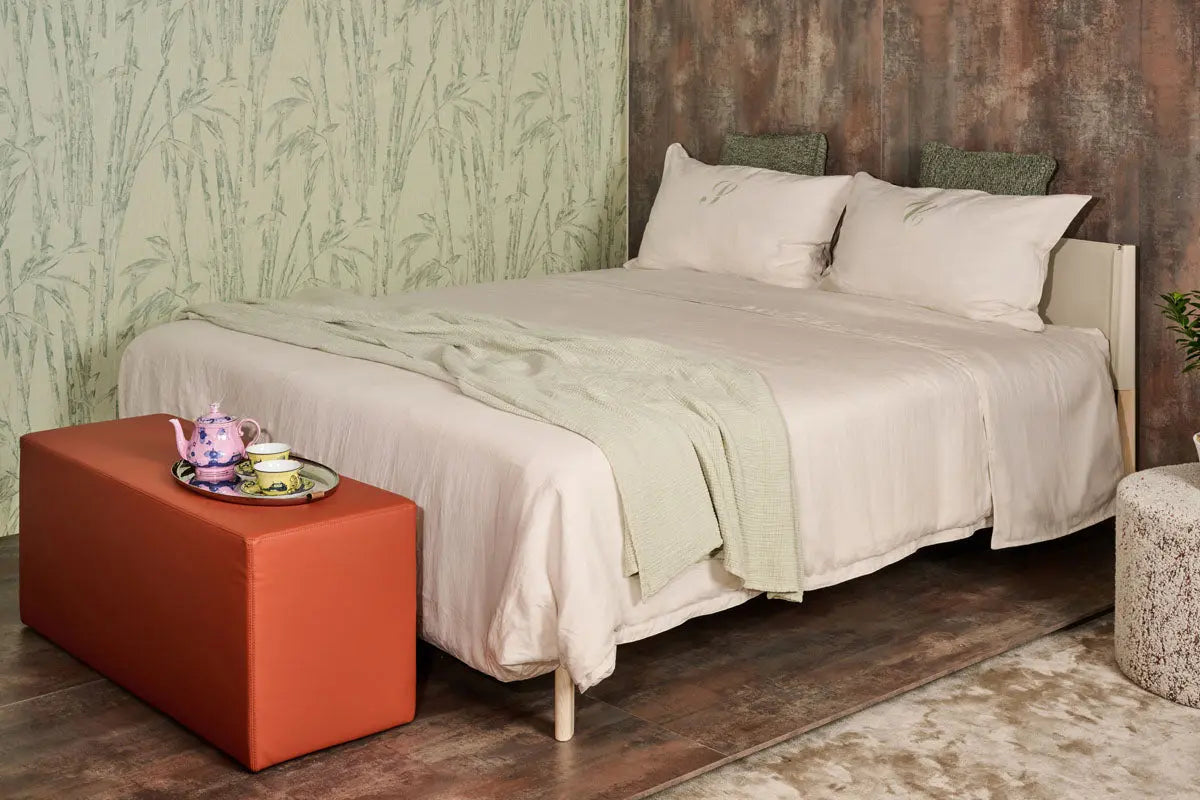 Stilt Bed