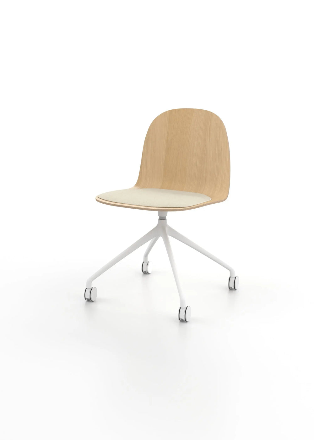 Terra Swivel Chair by Omelette Editions