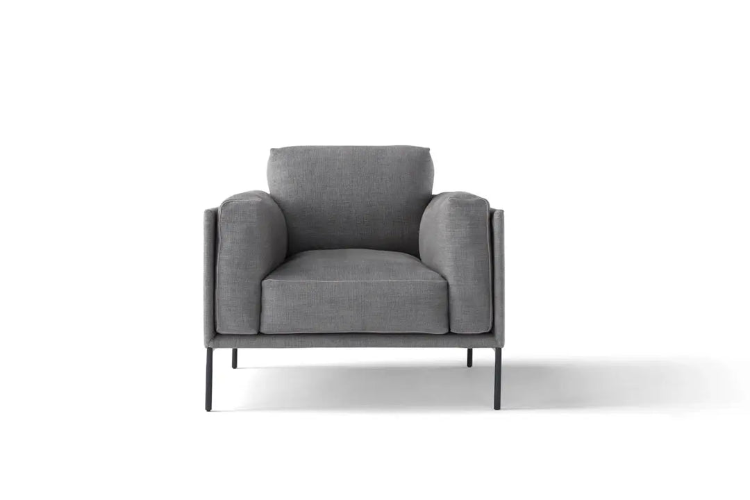 Giorgio Armchair by Amura