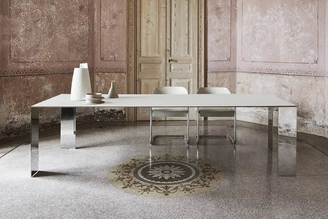 Vienna Armchair by Amura